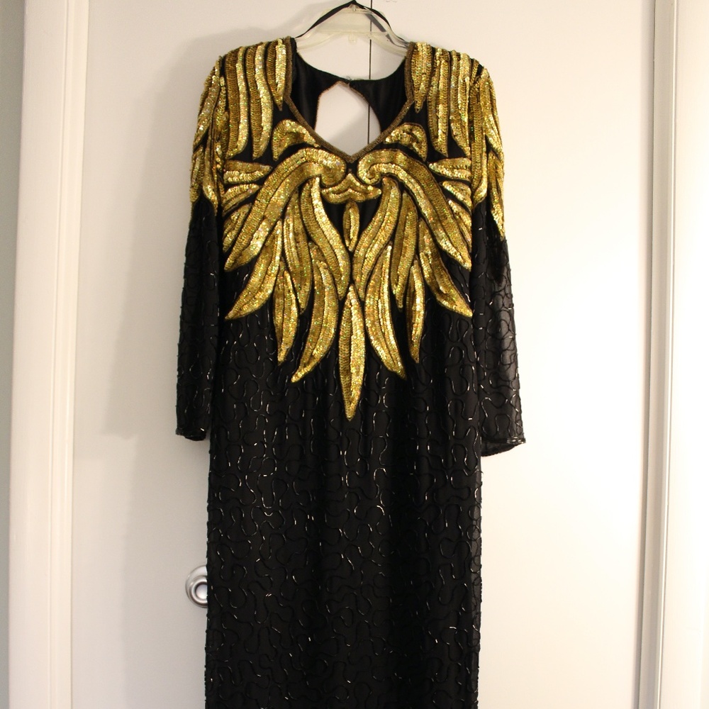 Black/Gold' Landmark Beaded and Sequined Dress (S)